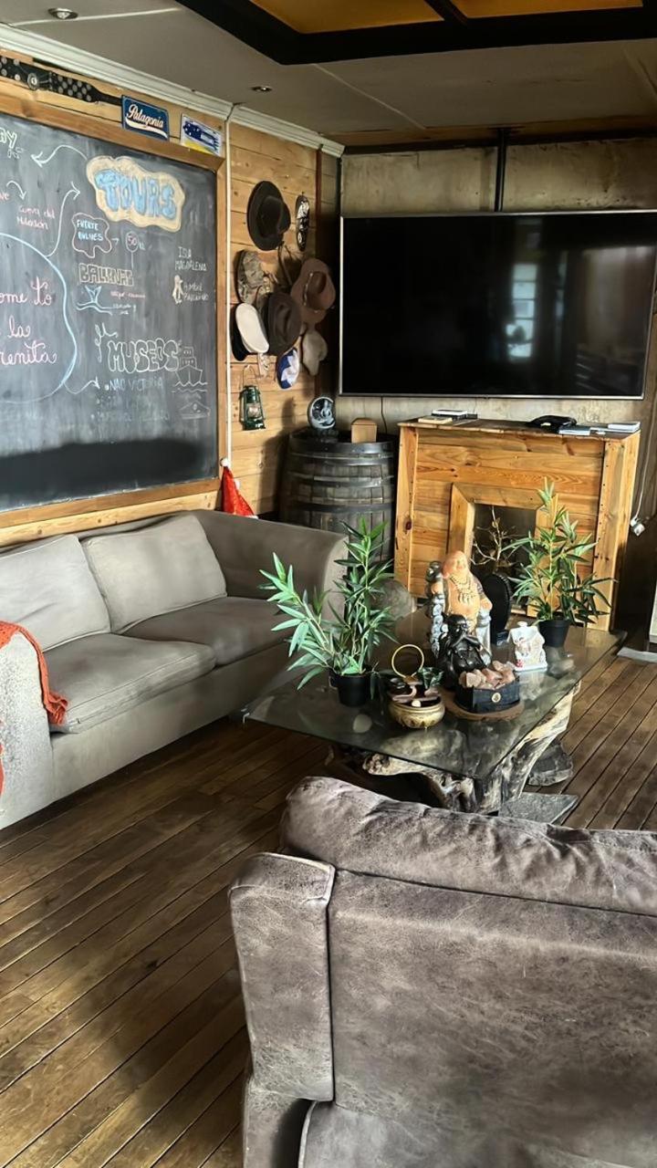 Hostel La Morenita Пунта-Аренас Экстерьер фото